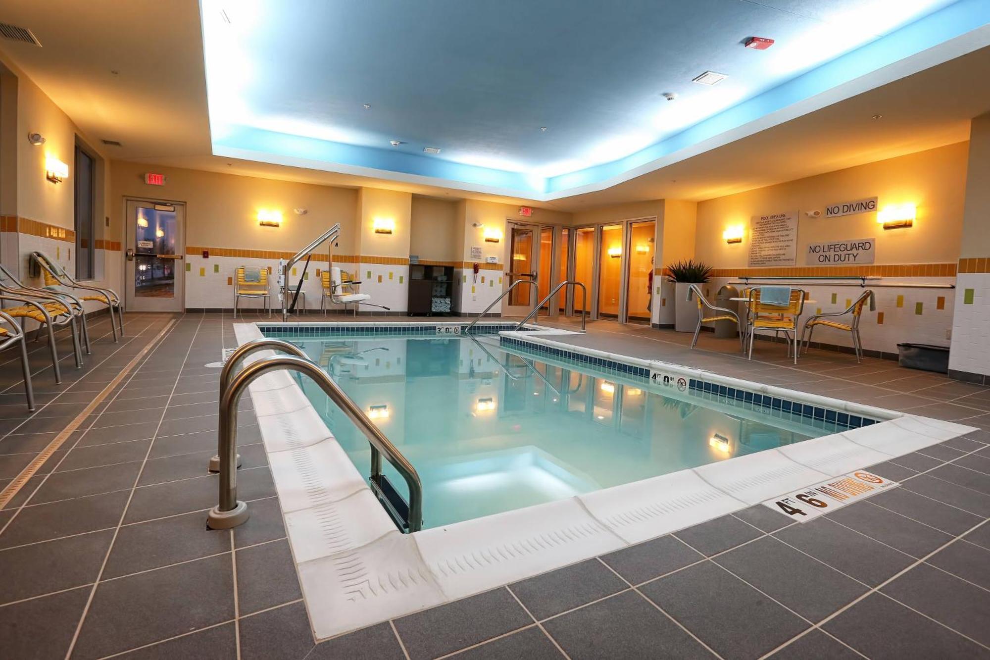 Fairfield Inn & Suites By Marriott Madison ורונה מראה חיצוני תמונה