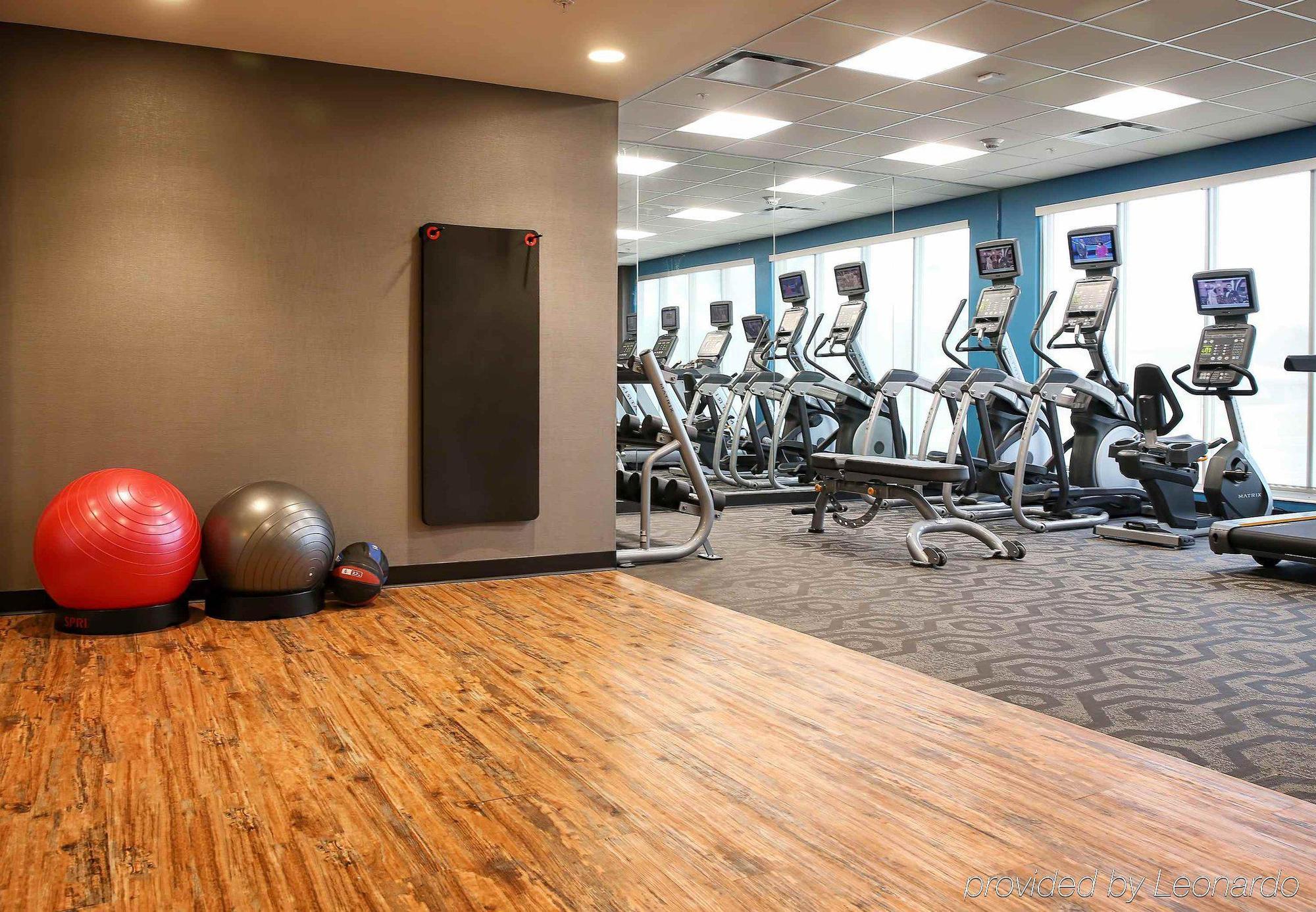 Fairfield Inn & Suites By Marriott Madison ורונה מראה חיצוני תמונה